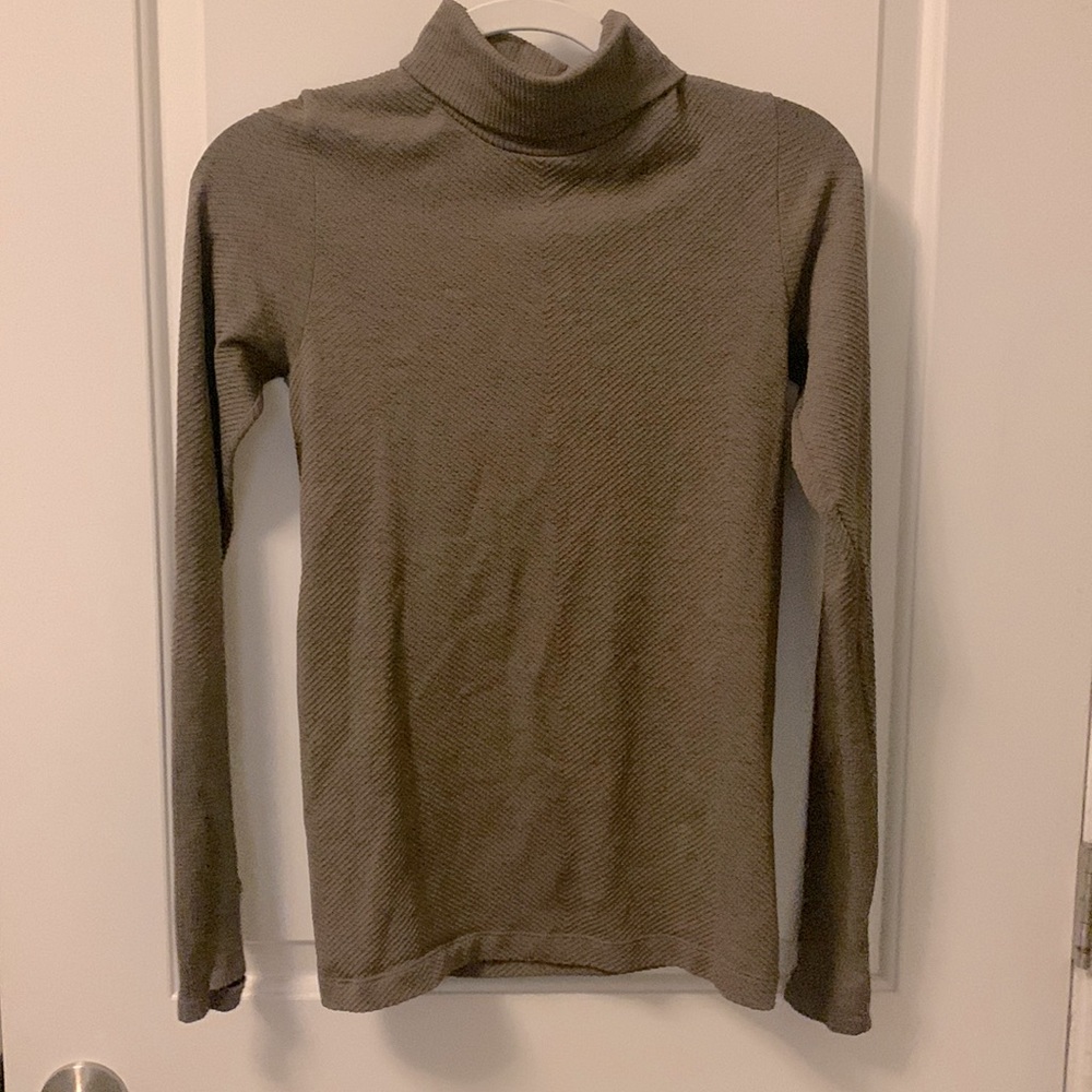 Athleta turtleneck